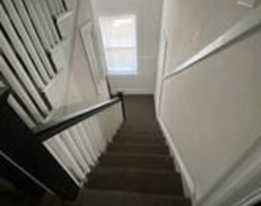 3411 Fairview Avenue - Photo Thumbnail 2