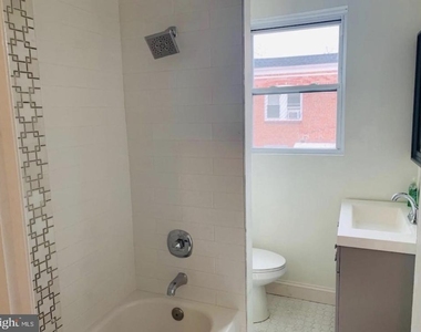 617 Montpelier Street - Photo Thumbnail 8