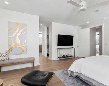 1225 Hillside Ave - Photo Thumbnail 16