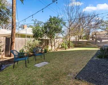 1225 Hillside Ave - Photo Thumbnail 3