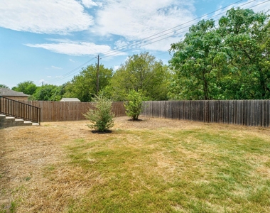 15000 Sassafras Trl - Photo Thumbnail 22