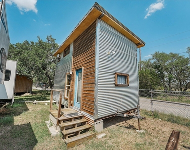15211 Fitzhugh Rd - Photo Thumbnail 13