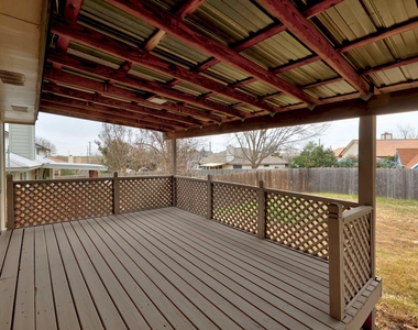 214 Crystal Knoll Blvd - Photo Thumbnail 19