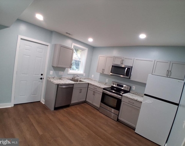 219 Independence Street - Photo Thumbnail 5