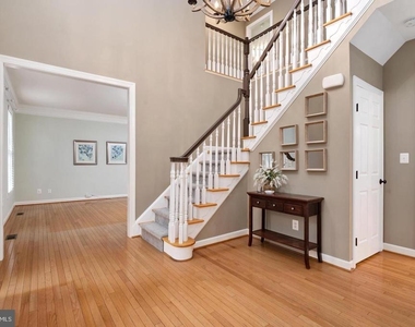 3 Sewall Court - Photo Thumbnail 12