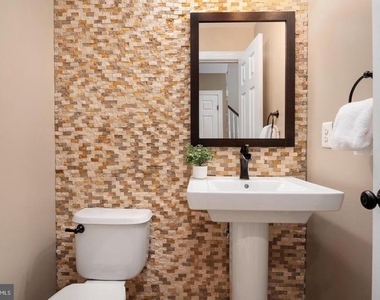3 Sewall Court - Photo Thumbnail 28