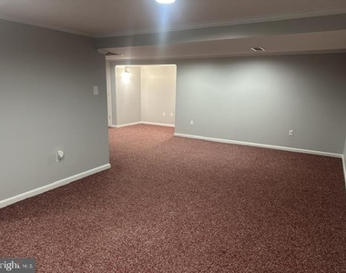 906 Rosedale Avenue - Photo Thumbnail 18