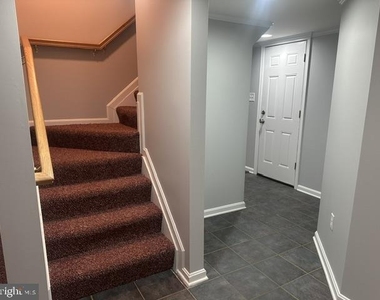 906 Rosedale Avenue - Photo Thumbnail 22