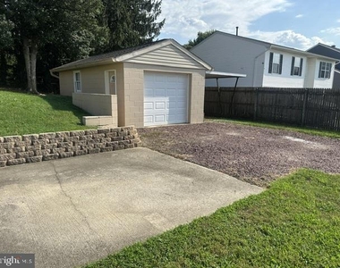 906 Rosedale Avenue - Photo Thumbnail 25