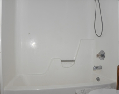 10810 Topperwein Dr - Photo Thumbnail 11