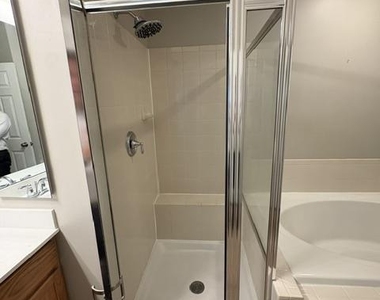 7506 Stoney Run Drive - Photo Thumbnail 19