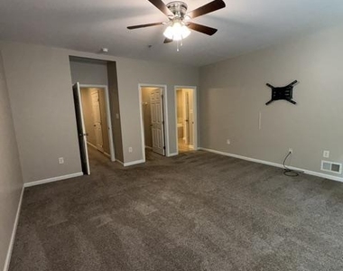 7506 Stoney Run Drive - Photo Thumbnail 11