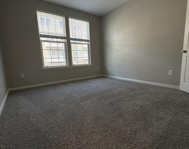 7506 Stoney Run Drive - Photo Thumbnail 24