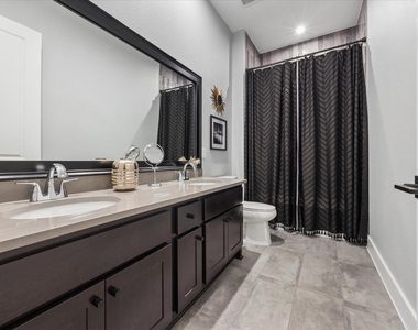 437 Trabuco Bnd - Photo Thumbnail 21