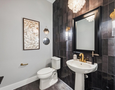 437 Trabuco Bnd - Photo Thumbnail 14