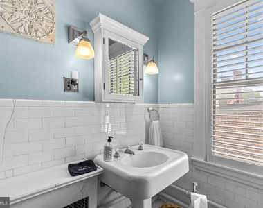 145 Prince George Street - Photo Thumbnail 36