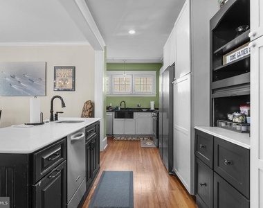 145 Prince George Street - Photo Thumbnail 16