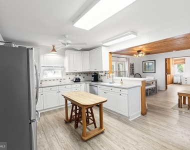 29444 Cedar Neck Road - Photo Thumbnail 9