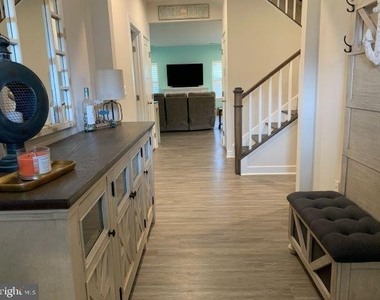 32336 Peregrine Way - Photo Thumbnail 1