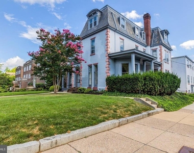 1401 Delaware Avenue - Photo Thumbnail 3