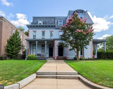 1401 Delaware Avenue - Photo Thumbnail 2