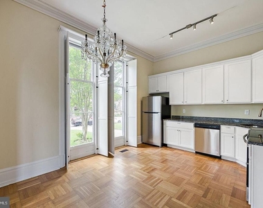 1401 Delaware Avenue - Photo Thumbnail 6