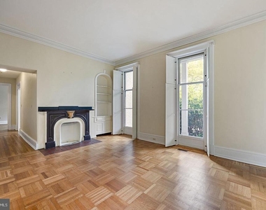 1401 Delaware Avenue - Photo Thumbnail 8