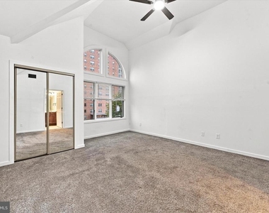 1504 N Broom Street - Photo Thumbnail 7
