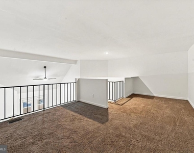 1504 N Broom Street - Photo Thumbnail 11