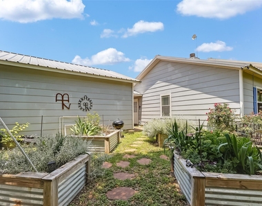 2271 County Road 112 - Photo Thumbnail 2