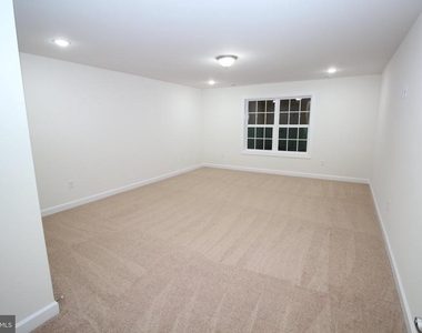 35 Mapledale Road - Photo Thumbnail 23