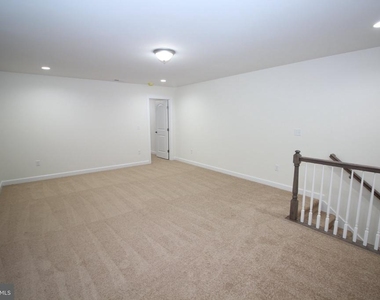 35 Mapledale Road - Photo Thumbnail 22