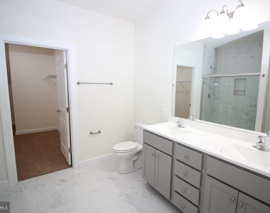 35 Mapledale Road - Photo Thumbnail 16
