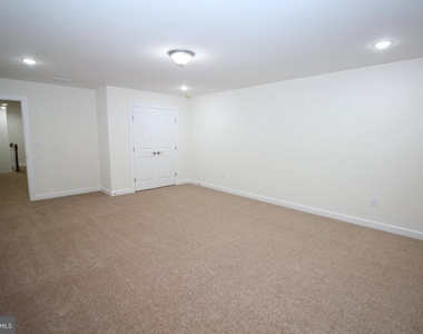 35 Mapledale Road - Photo Thumbnail 24