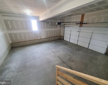 141 Cilento Drive - Photo Thumbnail 29