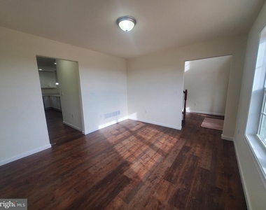 141 Cilento Drive - Photo Thumbnail 17