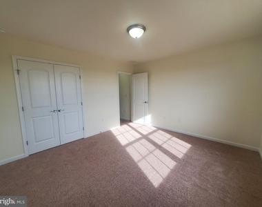 141 Cilento Drive - Photo Thumbnail 33