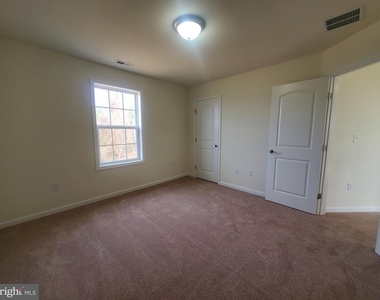 141 Cilento Drive - Photo Thumbnail 38