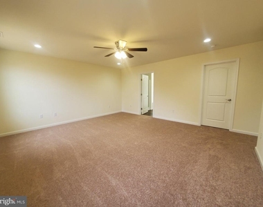 141 Cilento Drive - Photo Thumbnail 47