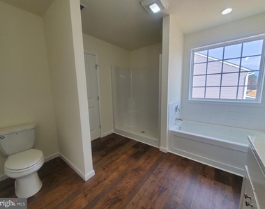141 Cilento Drive - Photo Thumbnail 51