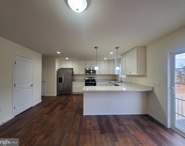 141 Cilento Drive - Photo Thumbnail 6