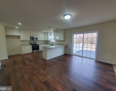 141 Cilento Drive - Photo Thumbnail 24