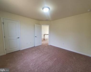 141 Cilento Drive - Photo Thumbnail 37