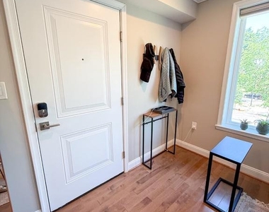 1601 North Carolina Avenue Ne - Photo Thumbnail 1