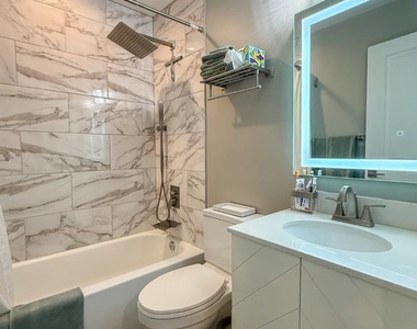 1601 North Carolina Avenue Ne - Photo Thumbnail 9