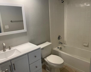 11203 Ranch Road 2222 - Photo Thumbnail 5