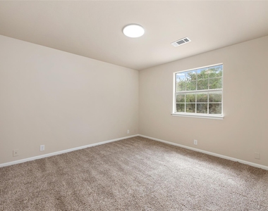 391 Liberty Dr - Photo Thumbnail 14