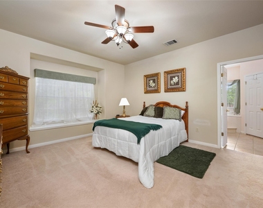 391 Liberty Dr - Photo Thumbnail 19