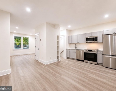 1426 S Se - Photo Thumbnail 9