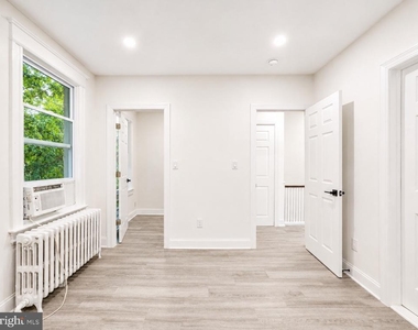 1426 S Se - Photo Thumbnail 23